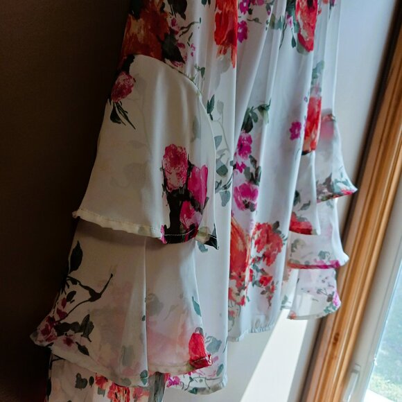 PRETTY ruffled long sleeve blouse layered flowers MADE CANADA NEARLY NEW SZ XL - Picture 6 of 9